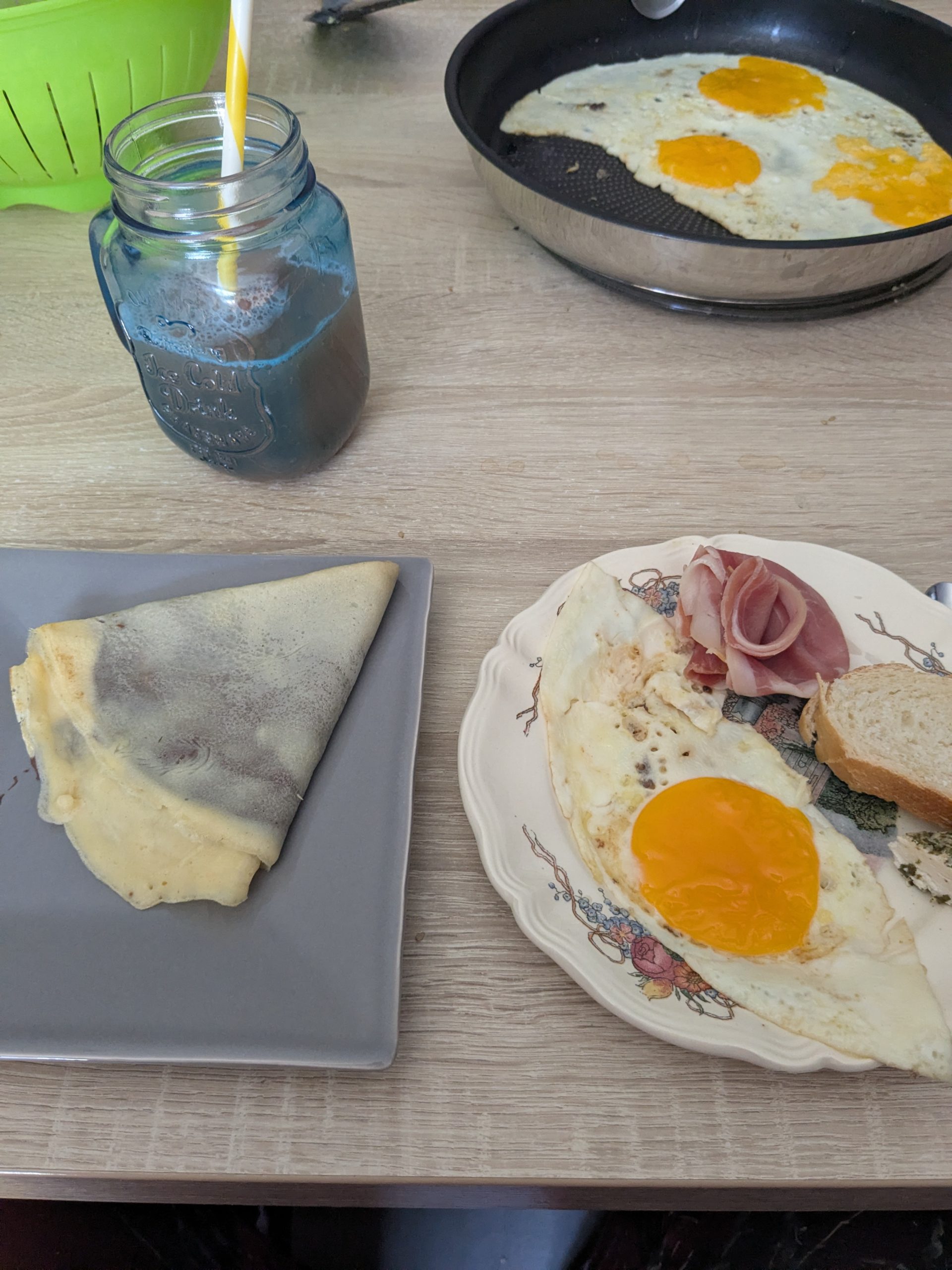 petit déjeuner fête des mères